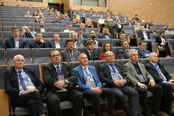 AMW UAV Forum 2026 — kadr 015