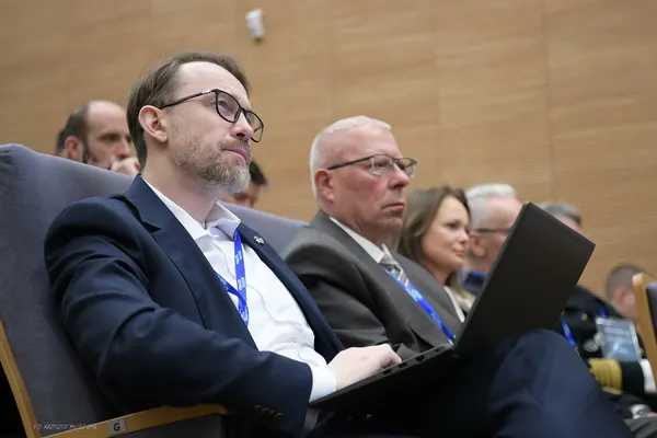 AMW UAV Forum 2026 — kadr 027