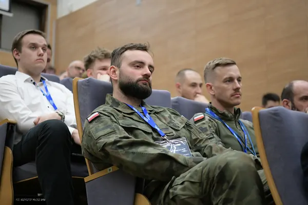 AMW UAV Forum 2026 — kadr 029