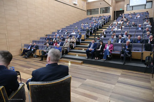 AMW UAV Forum 2026 — kadr 039