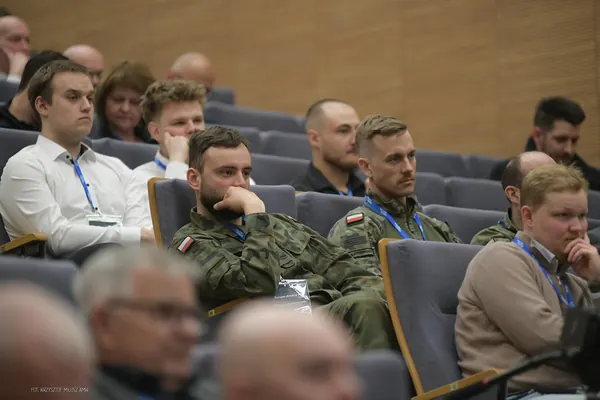 AMW UAV Forum 2026 — kadr 062