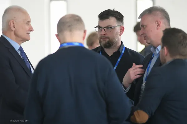 AMW UAV Forum 2026 — kadr 086