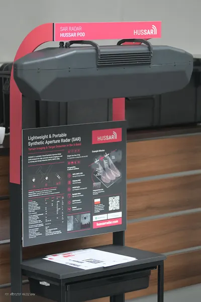 AMW UAV Forum 2026 — kadr 090 (portret)