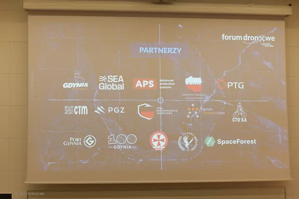 AMW UAV Forum 2026 — kadr 103